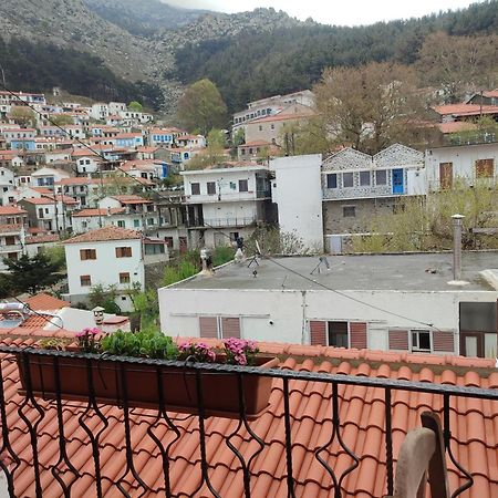 Guesthouse Axieros Samothraki Bagian luar foto