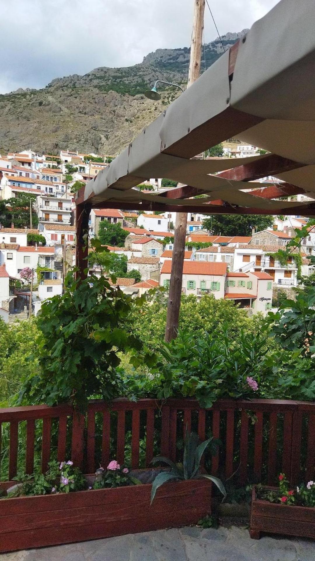 Guesthouse Axieros Samothraki Bagian luar foto