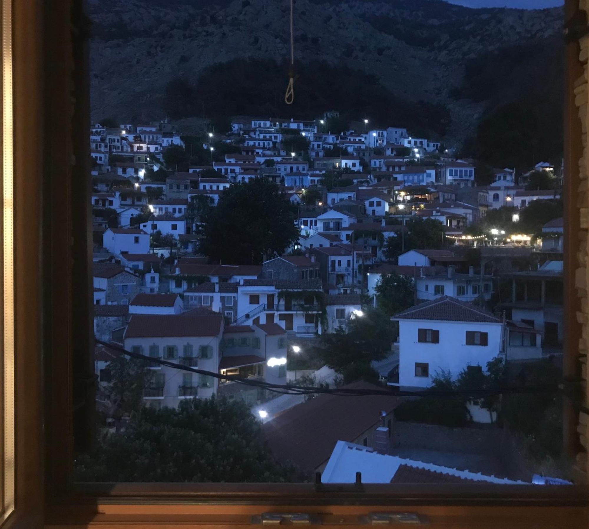 Guesthouse Axieros Samothraki Bagian luar foto