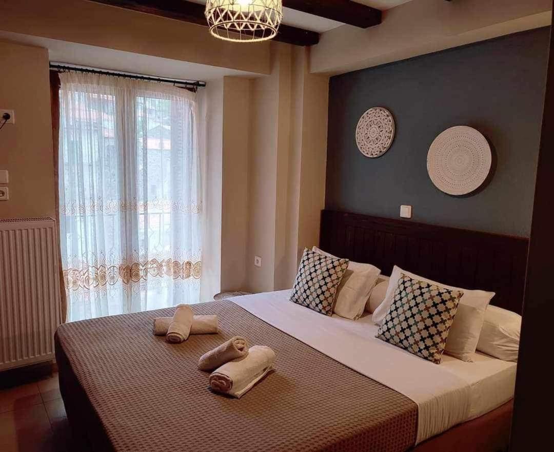 Guesthouse Axieros Samothraki Bagian luar foto