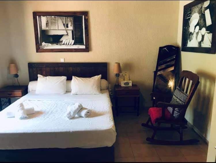 Guesthouse Axieros Samothraki Bagian luar foto