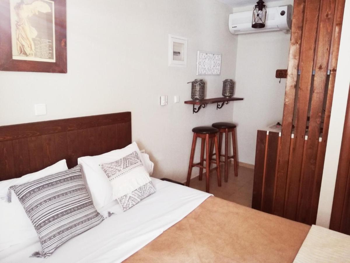 Guesthouse Axieros Samothraki Bagian luar foto