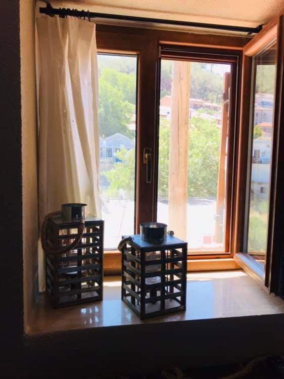 Guesthouse Axieros Samothraki Bagian luar foto